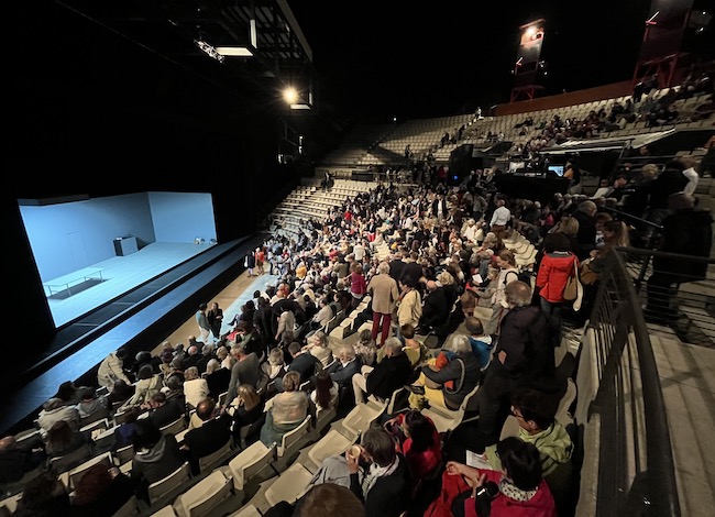 L'amphithéâtre d'O accueille théâtre et concerts. ©Tréviers/NAJA