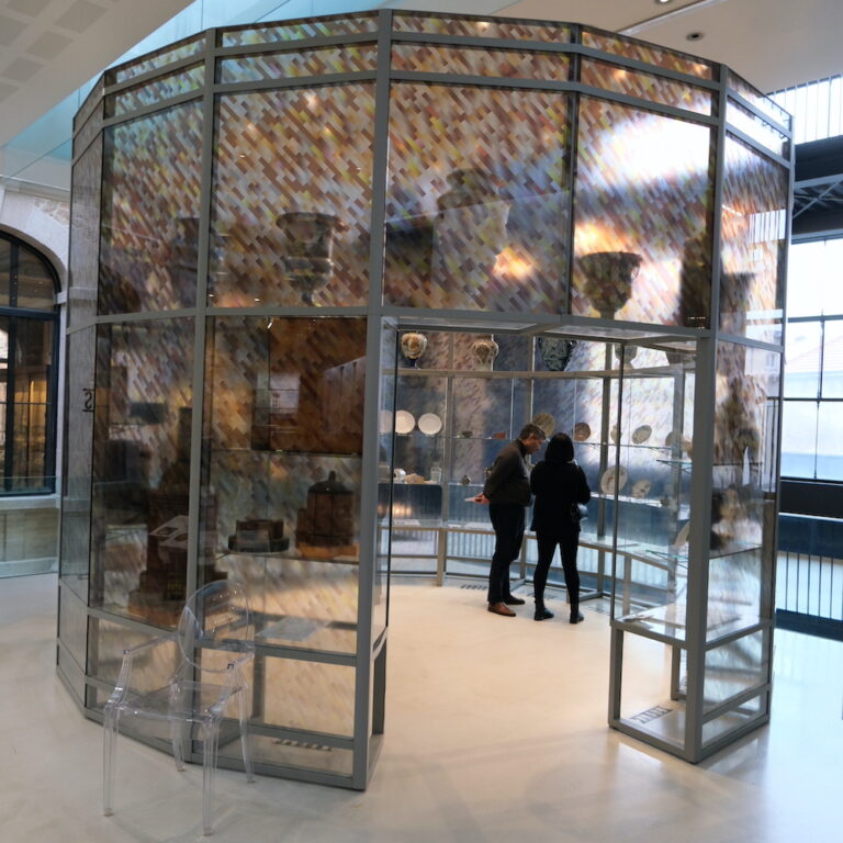 Une vue de l'exposition premanente du musée national Adrien Dubouché de Limoges. ©Rivaud-NAJA