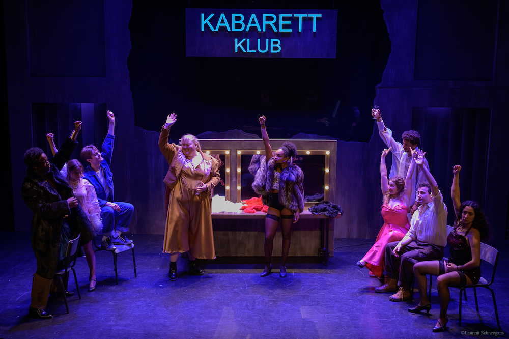 KABARETT, comédie musicale que Joris Mujica crée avec les artistes du Studio /ESCA d'Asnières. © Laurent Schneegans