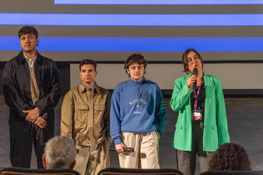 Les scénaristes Aleix Mestre et Afioco Gnecco, l'acteur Nico Ariso et la créatrice Amaya Izquierdo lors de l'avant-première internationale de 